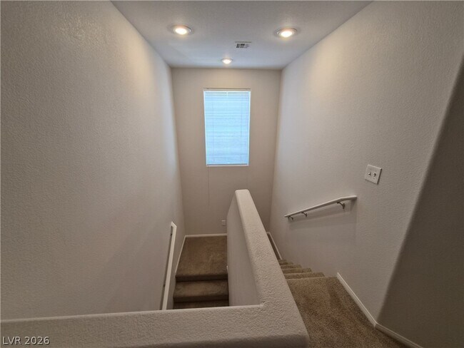 Building Photo - 9329 W Tonkawa Ave