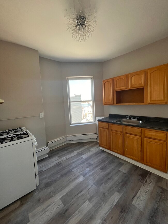 170 Delaware Ave 170 Delaware Ave Jersey City NJ 07306 Apartment Finder