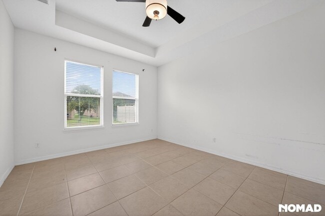 Building Photo - Spacious 4BR House in Orlando