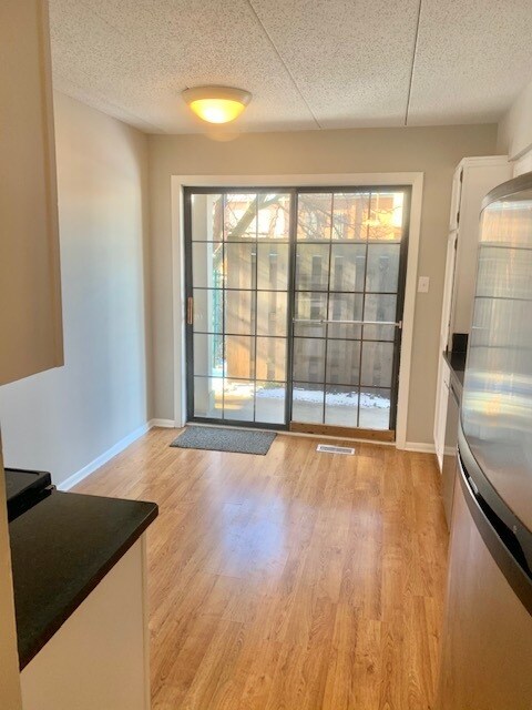 Building Photo - 1508 W Jefferson Ave