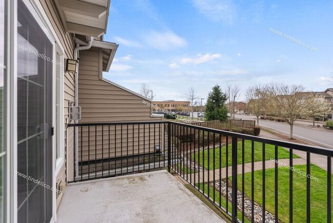 Building Photo - Picturesque 2 Bedroom 2.5 Bathroom Townhou...