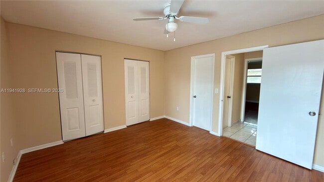 Building Photo - 6607 Winfield Blvd