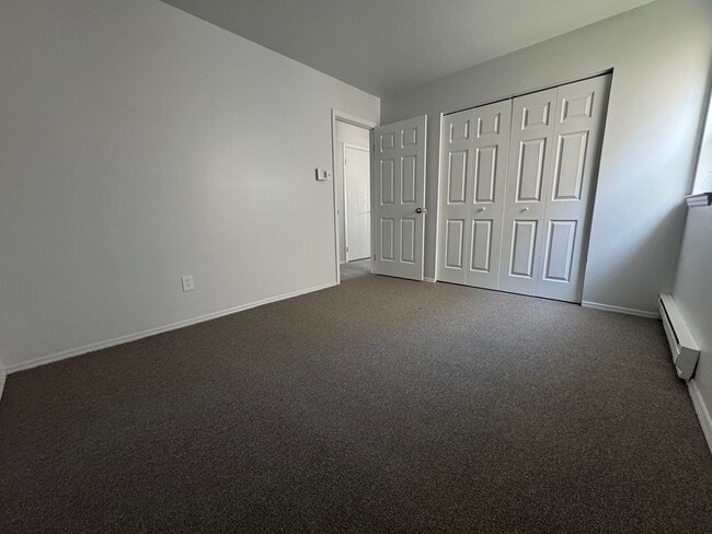 Building Photo - 1322 S Fountian Street