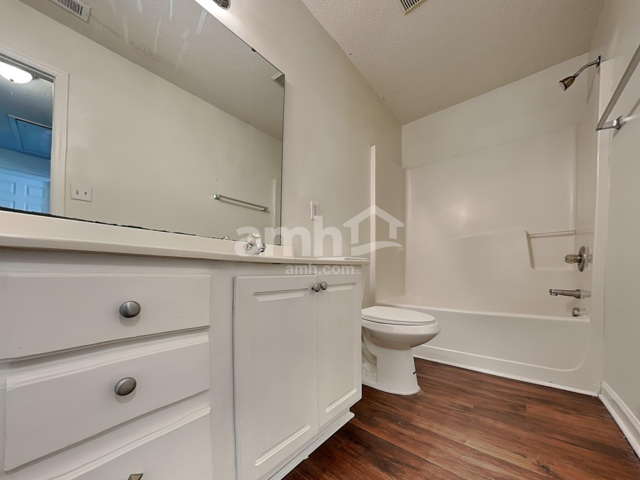 Building Photo - 134 Kimeo Way