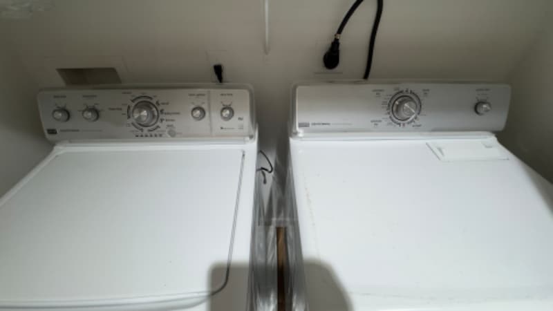 Building Photo - 9011 Iron Oak Ave