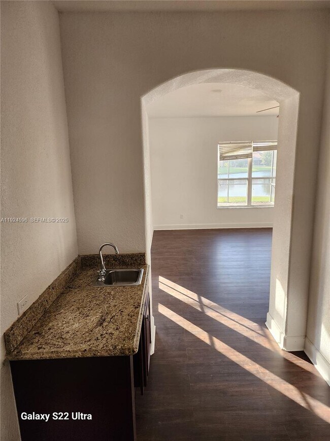 Building Photo - 2802 Quiet Water Trail