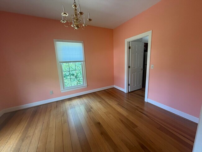 Building Photo - 1112 Pepperhill Cir