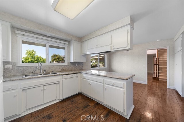 Building Photo - 901 Celtis Pl