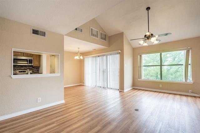 Building Photo - 1518 Signal Ridge Pl