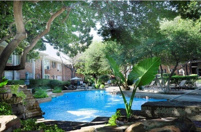 Building Photo - 3031 Mahanna Springs Dr