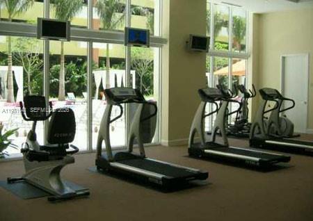 Building Photo - 18800 NE 29th Ave