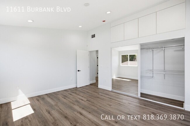 Building Photo - 11611 Burbank Blvd