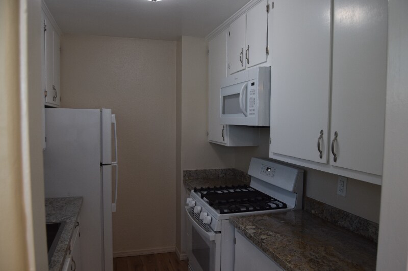 Building Photo - 3381 Grim Ave