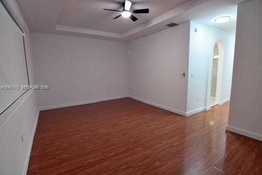 Building Photo - 5527 NW 113th Ave