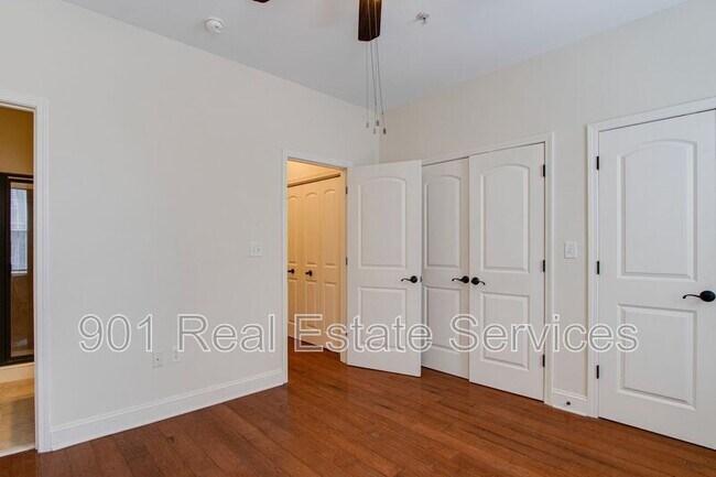Building Photo - 75 Shoemaker Ct