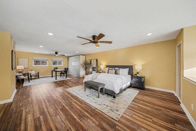 Building Photo - 5990 Plymouth Rd