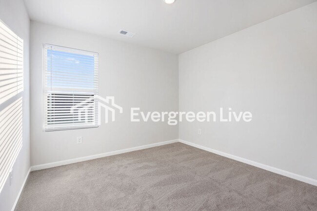 Building Photo - 1606 King Oaks Lp