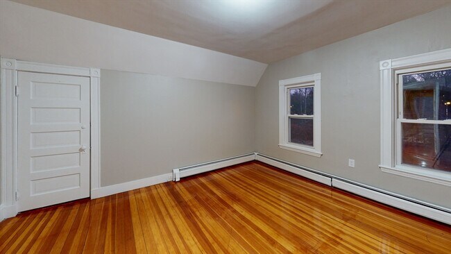 Building Photo - 1011 Washington St