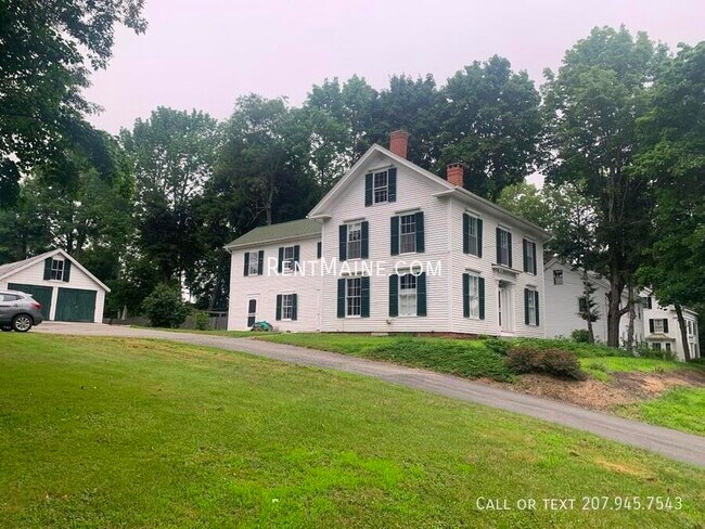 Building Photo - 92 Main Rd N