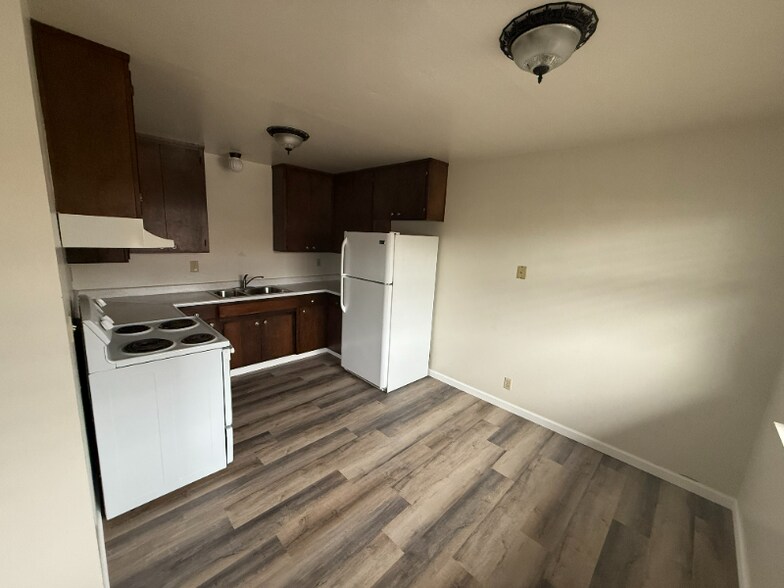 Building Photo - 1226 East St