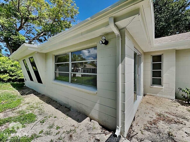 Building Photo - 3448 Norland Ct