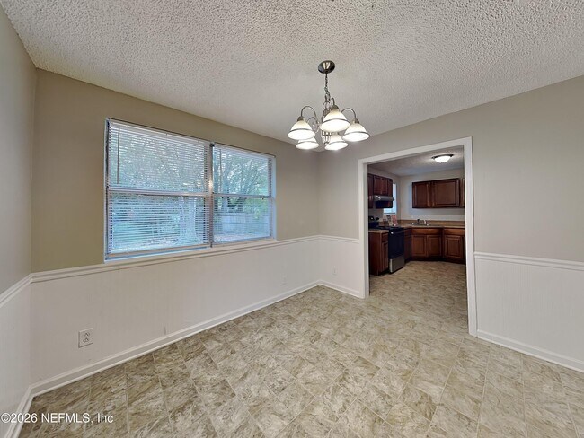 Building Photo - 6406 Harlow Blvd