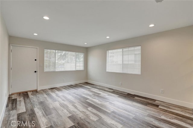 Building Photo - 402 E Glendale Dr