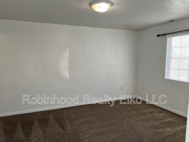 Building Photo - 333 Spring Creek Pkwy