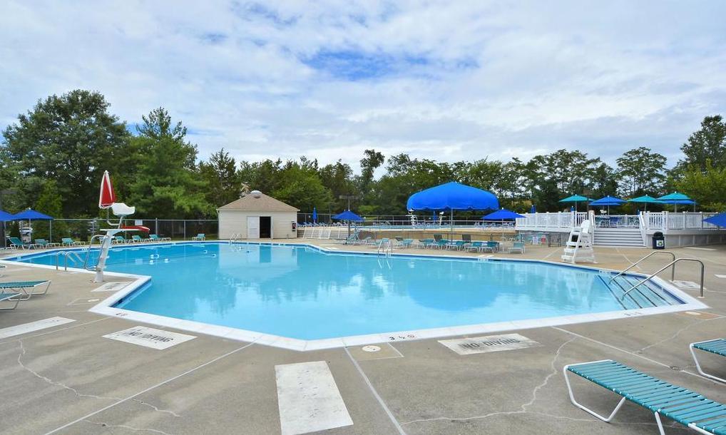 Pool - 6910 Mary Caroline Cir