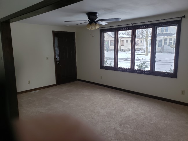 Building Photo - 1333 Pierce Ave