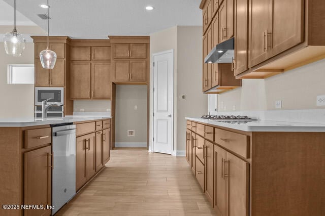 Building Photo - 12770 Valletta St