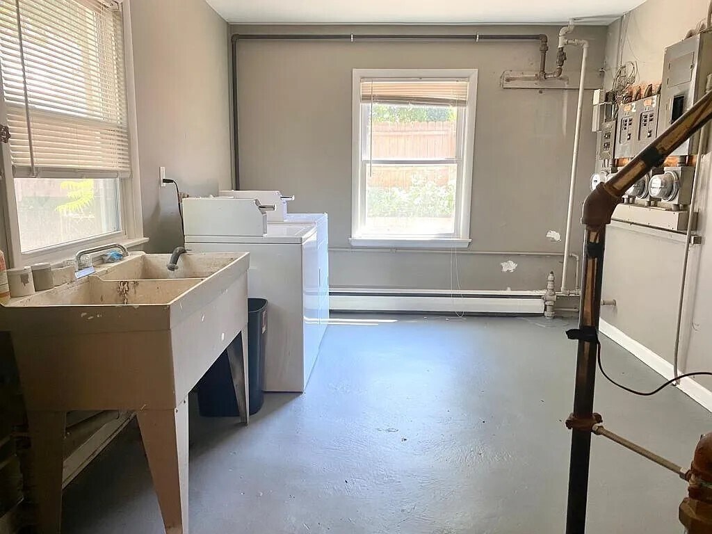 Utility Room - 349 15th Ave NE