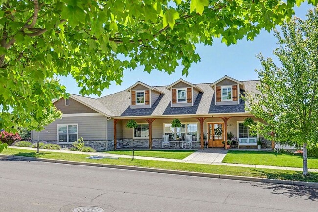 Building Photo - Stunning Luxury Home Coming Soon!