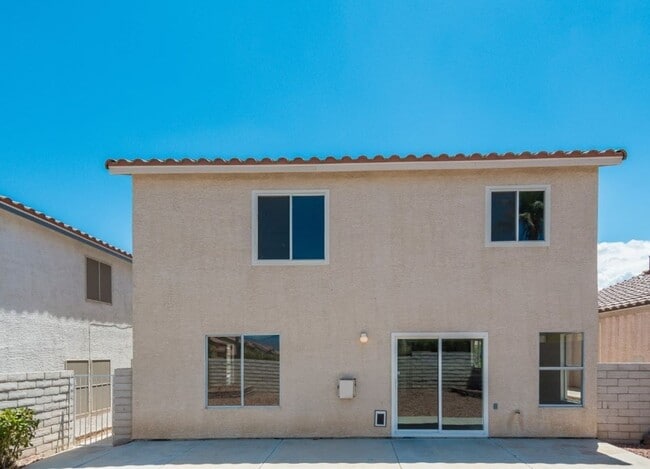 Building Photo - 8708 W Majestic Pine Ave