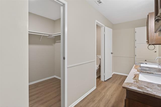 Building Photo - 4202 Indian Creek Ct