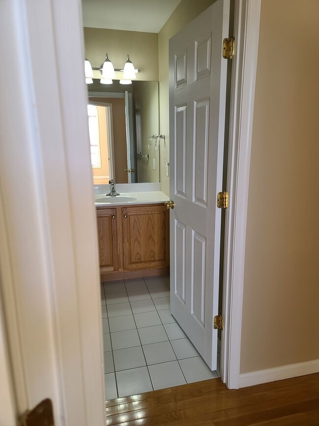 Building Photo - 3 Bedroom Townhome for Rent in Waynesboro