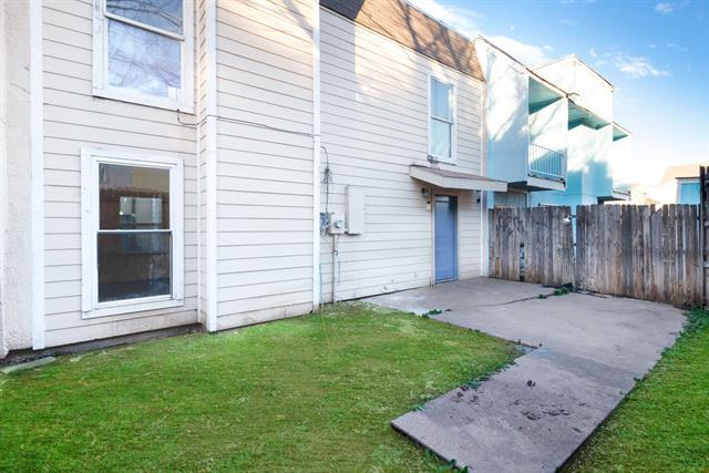 Building Photo - 4511 Alamosa St