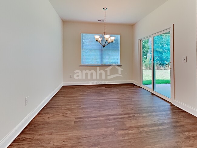 Building Photo - 5235 Smithbriar Dr