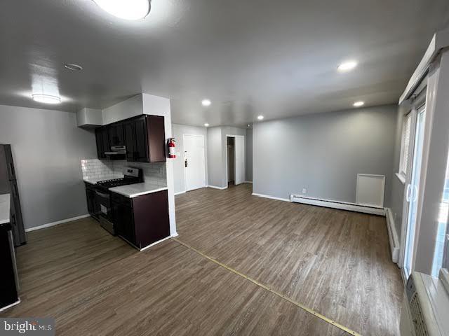 Building Photo - 91 Oak St