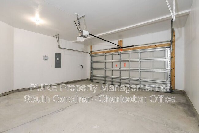 Building Photo - 159 Fern Brg Dr