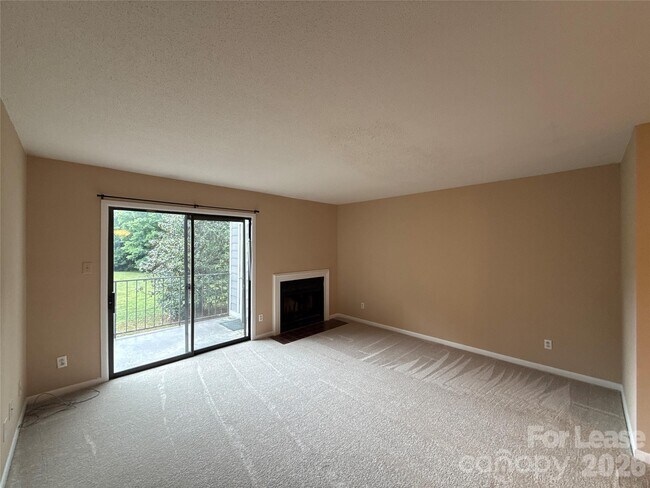 Building Photo - 2800 Heathstead Place