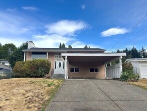 Building Photo - 170 154th Pl NE
