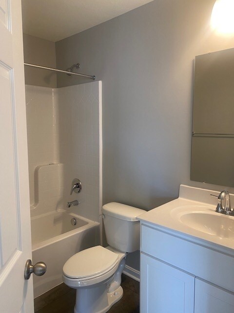 Second Bathroom - 183 Lockheed Dr