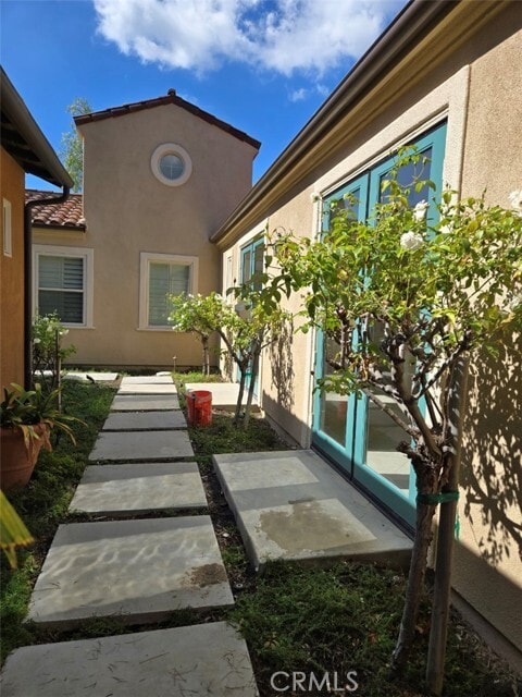 Building Photo - 17 Shade Tree