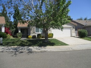 Building Photo - 9839 Tarzo Way
