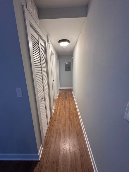 Building Photo - 4628 N Leavitt St