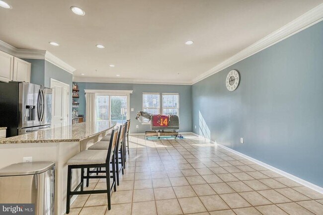 Building Photo - 5183 Wyndholme Cir