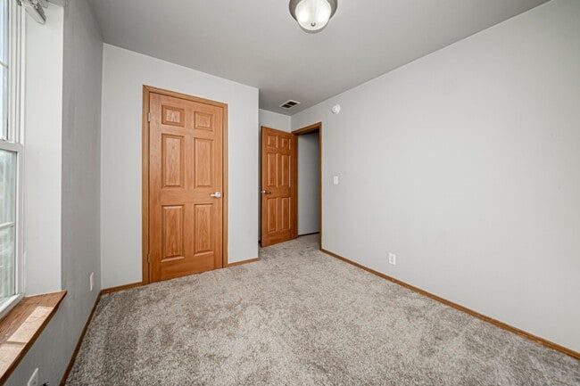 Building Photo - Please View 3D Virtual Walk-Through Before Scheduling a Showing