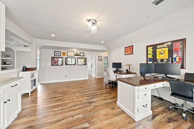 Building Photo - Stunning Home with Pool Now Available in t...