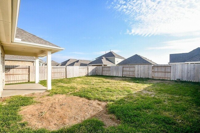 Building Photo - 21631 Coral Mist Dr